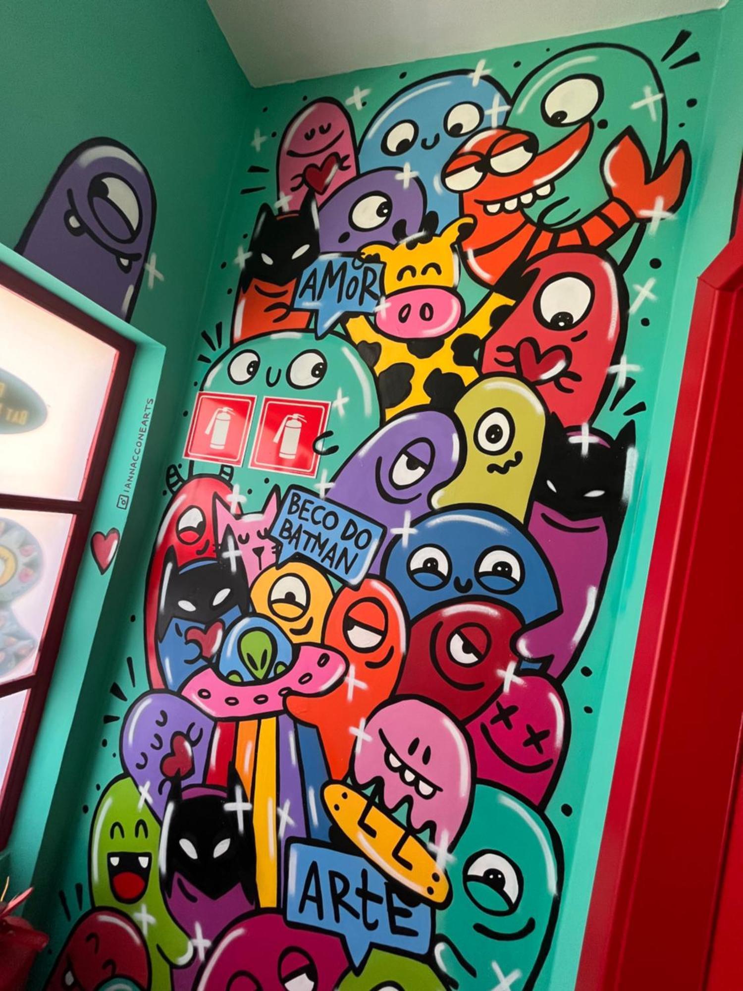 Pousada Bat N Breakfast No Beco Do Batman เซาเปาโล ภายนอก รูปภาพ